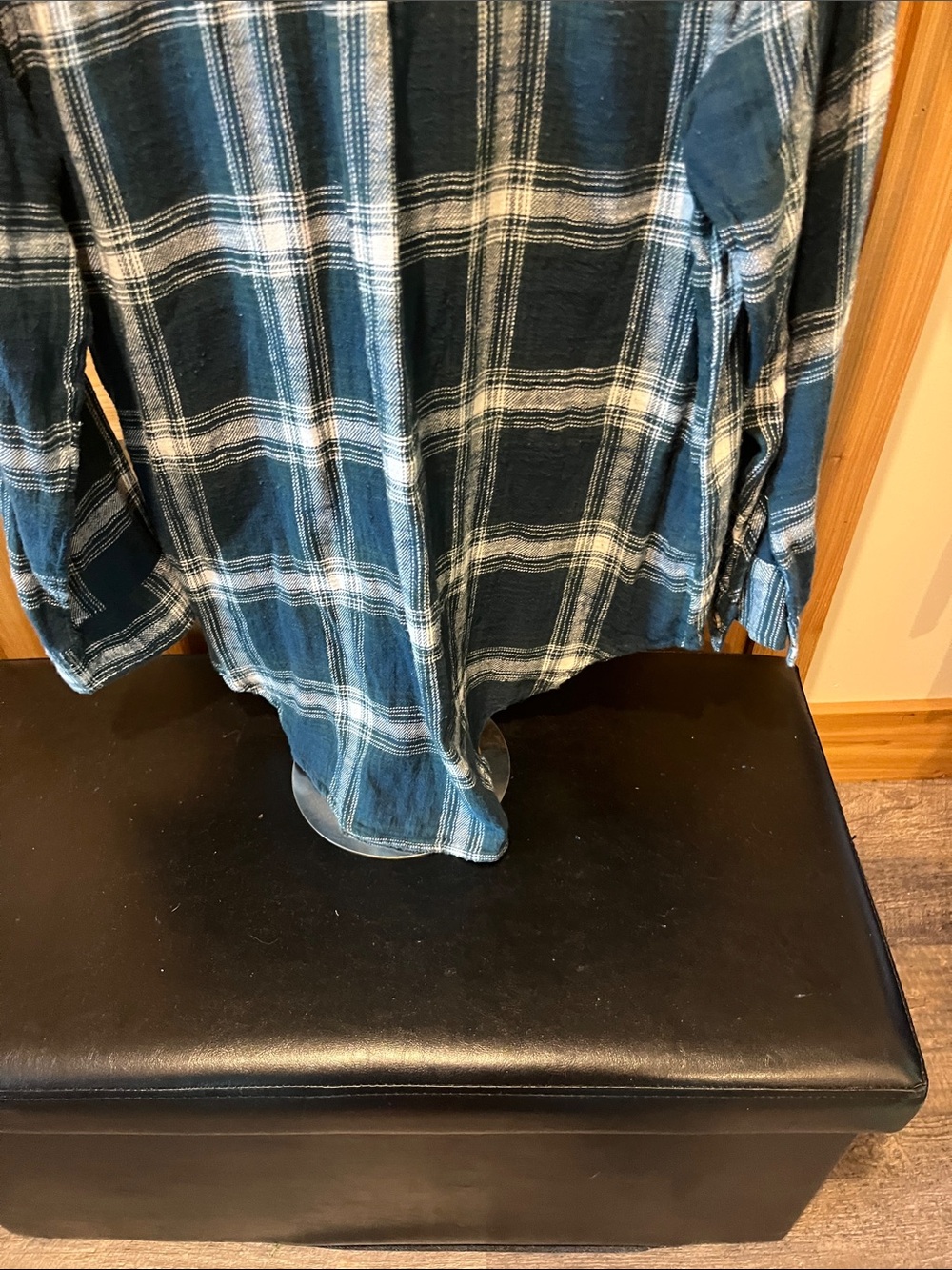 SO Turquoise Plaid Button-Down Hooded Shirt - Picture 8 of 10